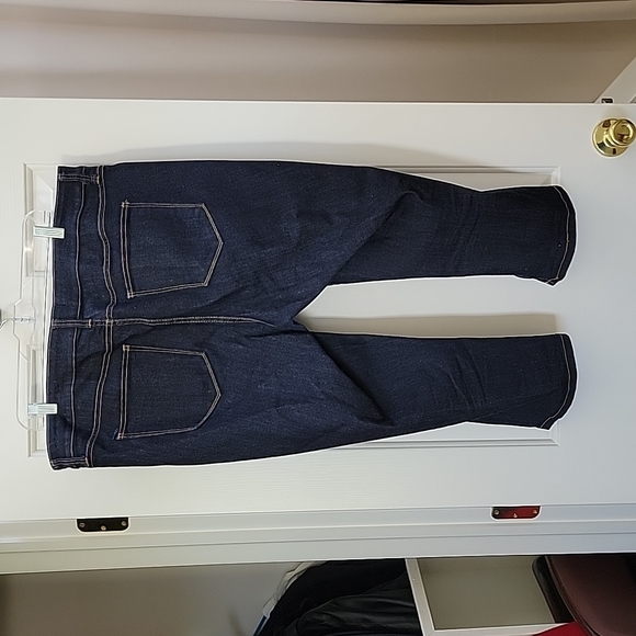 St John's Bay Denim Capri Pants - Picture 4 of 5